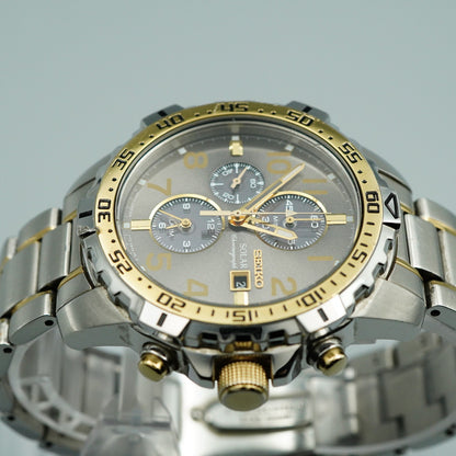 Vintage 1992 SEIKO Chronograph V172-0AT0 Solar Gray Round 44mm Mens Watch