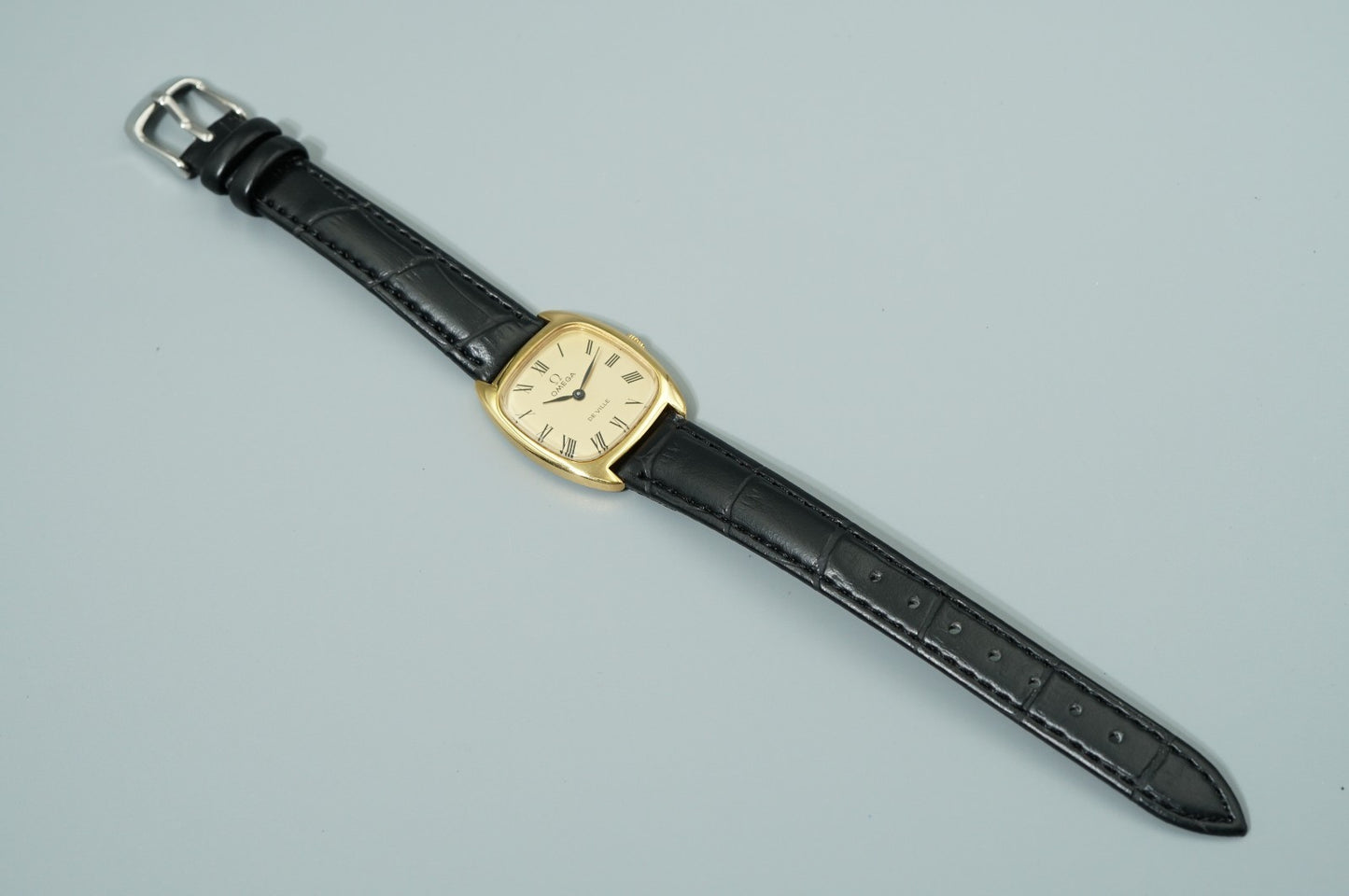 N MINT Vintage 1971 OMEGA De Ville Cal.625 Hand Wind Gold 25mm Women Watch