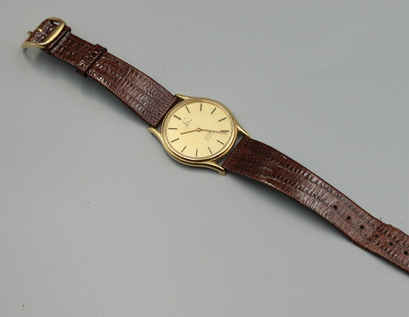 *Exc+4* Vintage OMEGA De Ville Cal.1365 Quartz Gold Dial Round Mens Watch