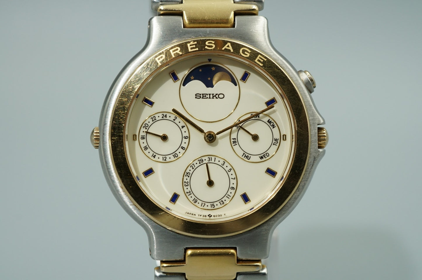Vintage 1988 SEIKO Presage Moonphase 7F38-6040 Quartz White 35mm Mens Watch