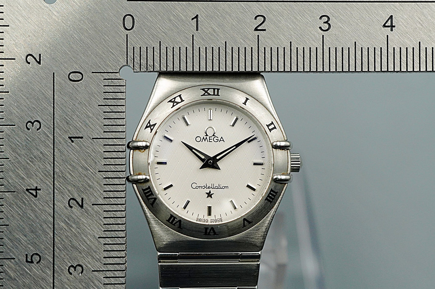 N MINT Vintage 1998 OMEGA Constellation Cal.1456 Qz Silver 25mm Women Watch