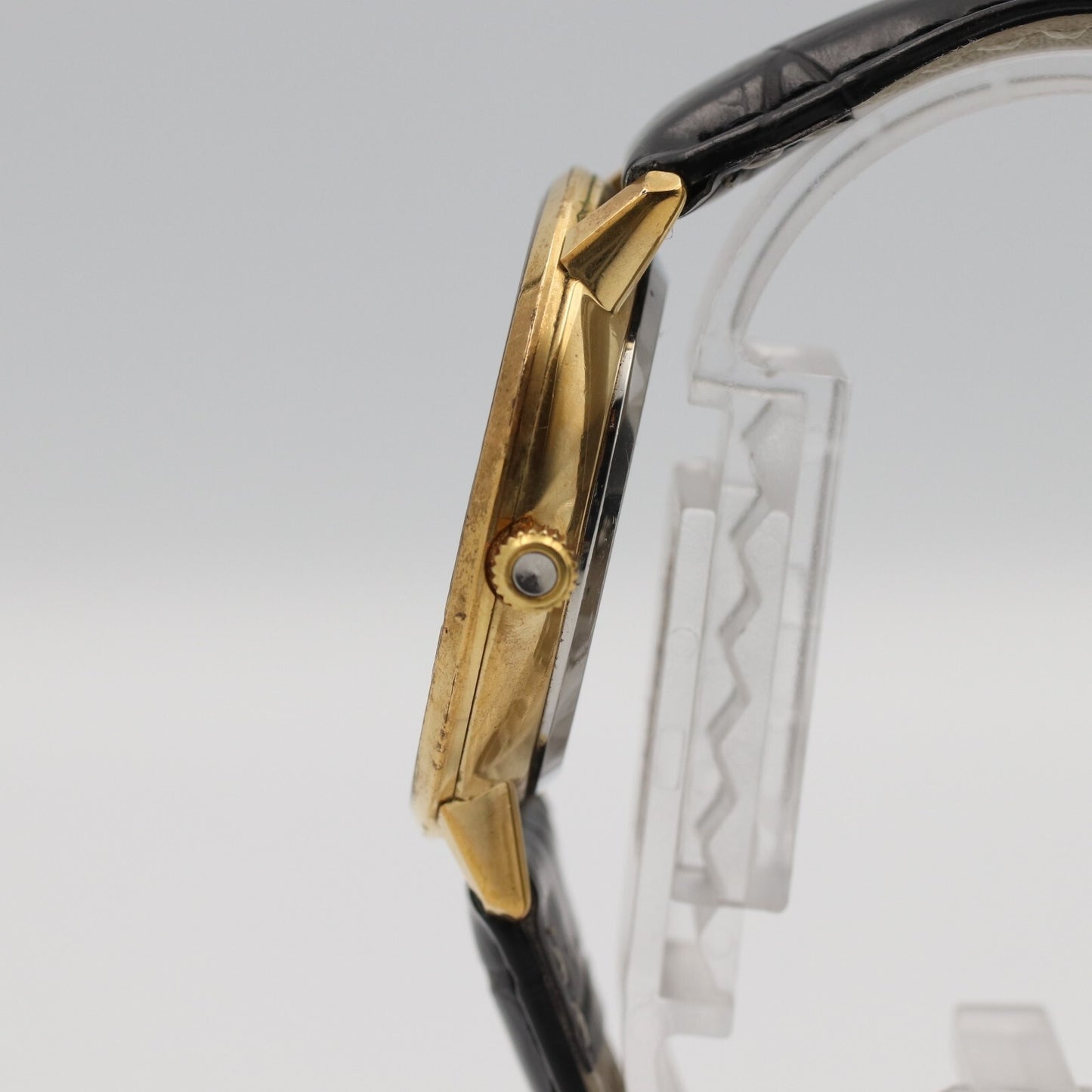 *NEAR MINT* Vintage 1980 OMEGA De Ville Cal.1330 Qz Gold Round 35mm Mens Watch
