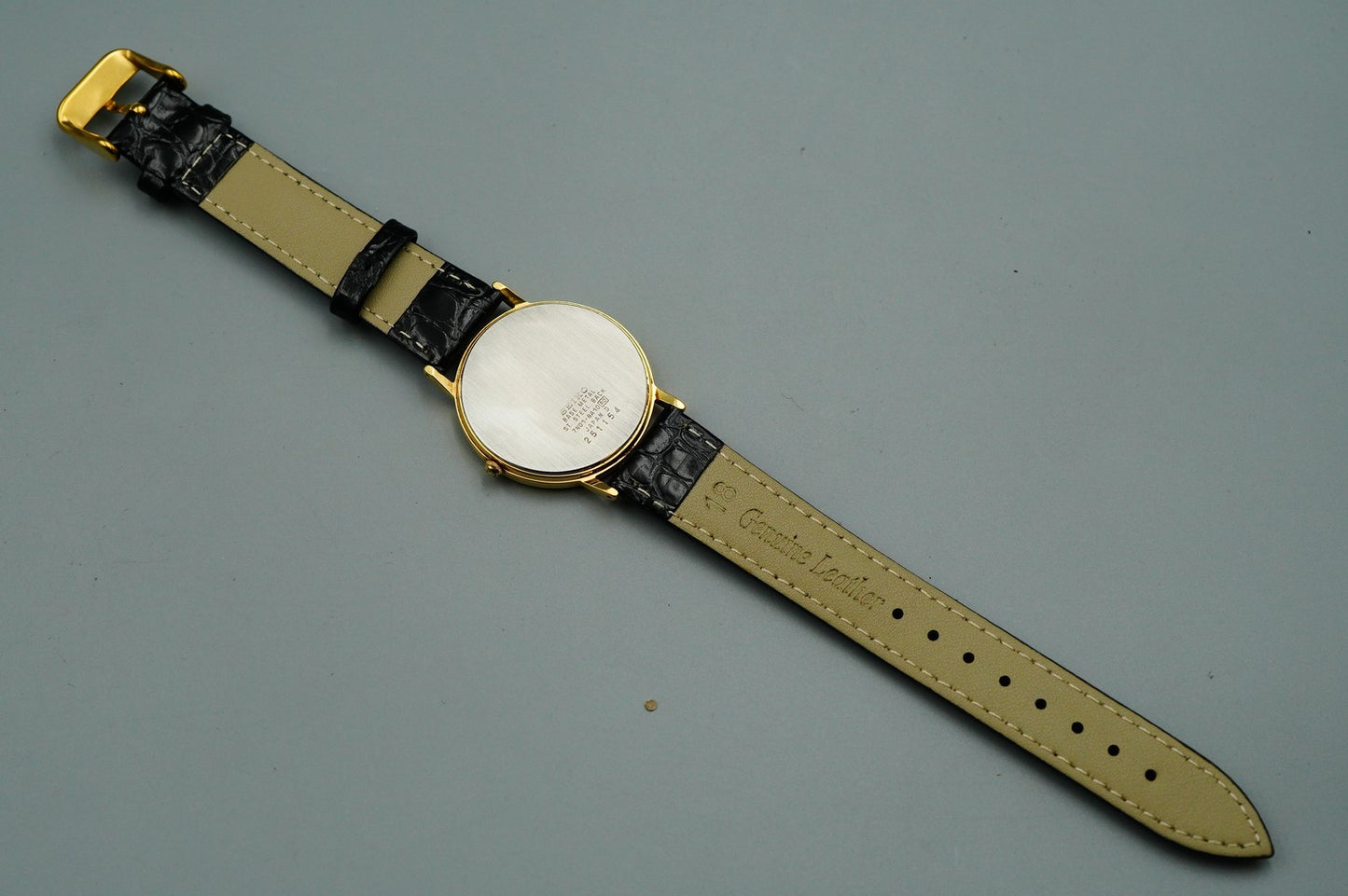 *NEAR MINT* Vintage SEIKO Credor 7N01-8A10 Quartz Gold Round 34 mm Mens Watch