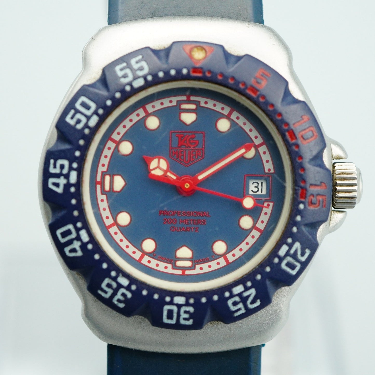 *N MINT* Vintage TAG Heuer Professional 370.508 Qz Blue Round 28mm Women Watch