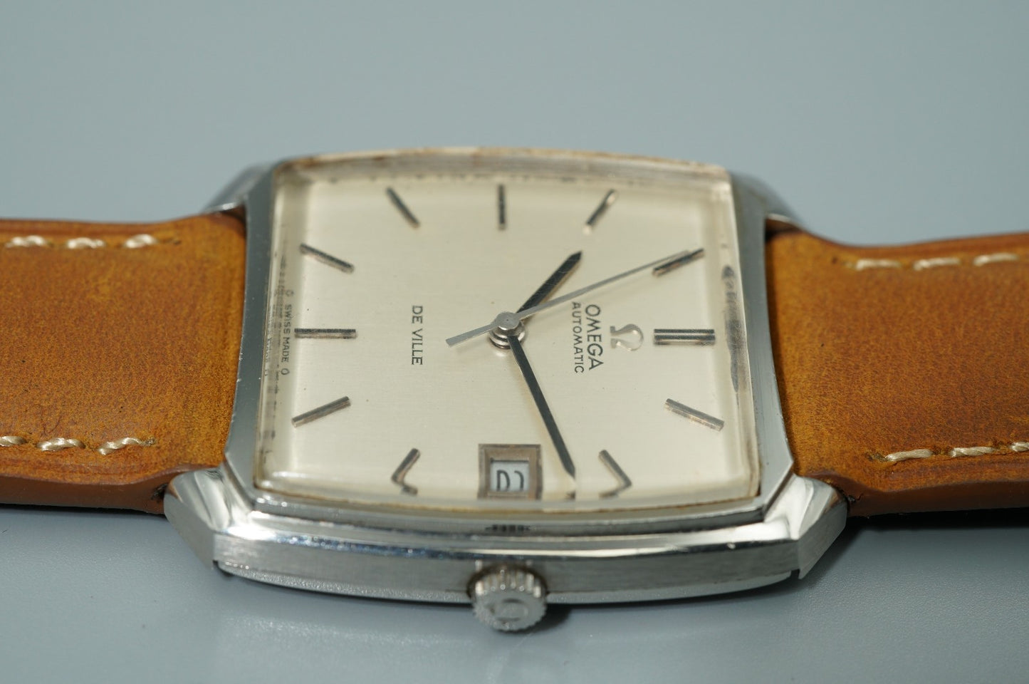 N MINT Vintage 1970 OMEGA De Ville Cal.1002 Hand Wind White 32mm Mens Watch