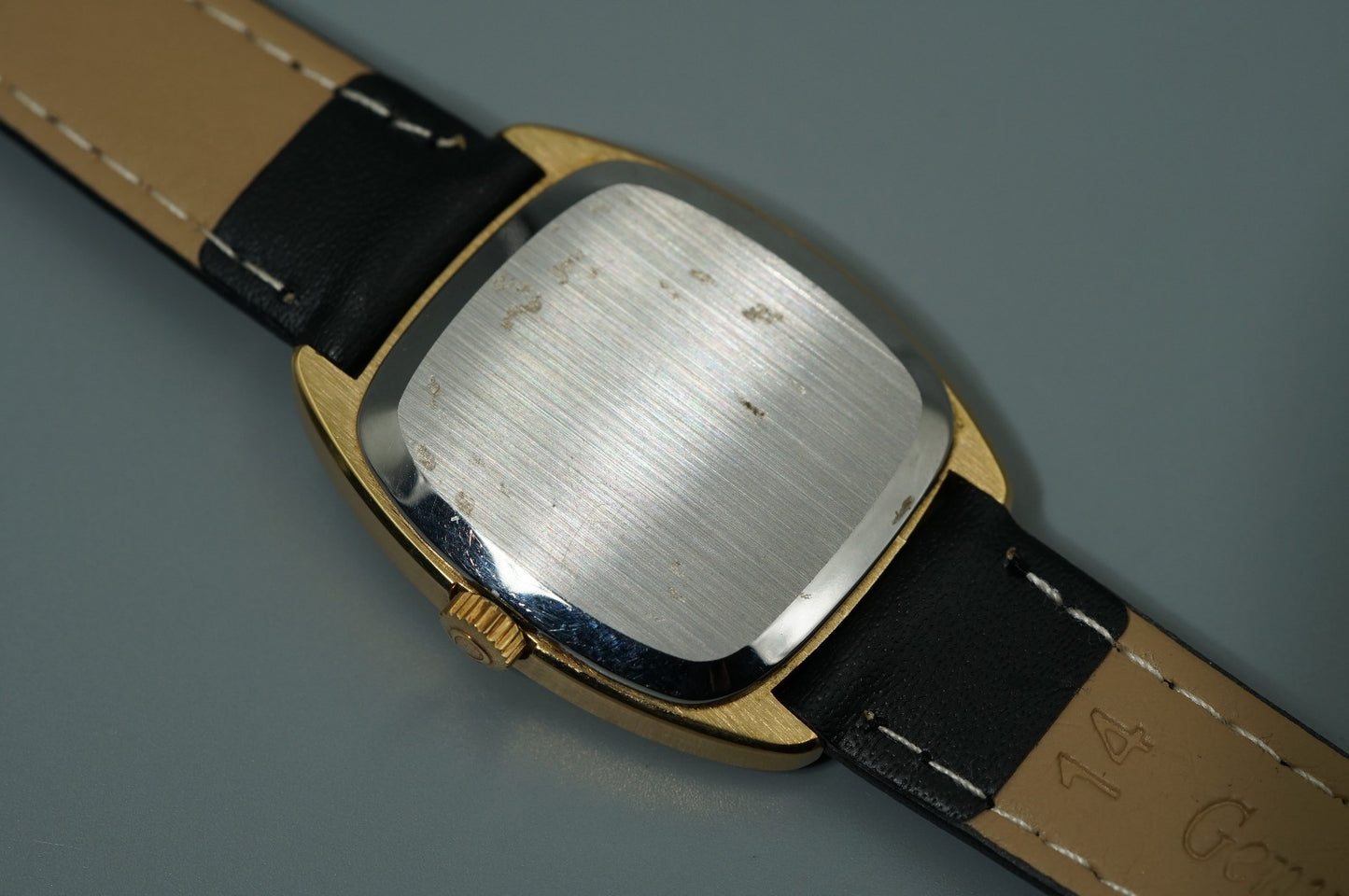 *N MINT* Vintage 1977 OMEGA De Ville Cal.625 Hand Wind Gold 25mm Women Watch