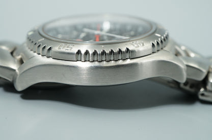 *TOP MINT* TAG HEUER Professional 2000 CT1111 Qz Black Round 41mm Mens Watch