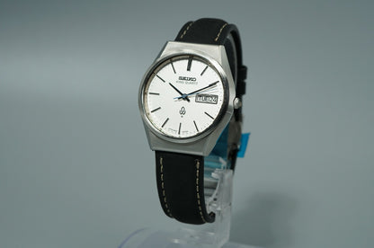*NEAR MINT* Vintage 1977 SEIKO King Quartz 4823-8100 Silver 35mm Mens Watch
