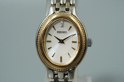 *Exc+5* SEIKO V110-0AY0 Quartz White Dial Oval 21mm Women Watch