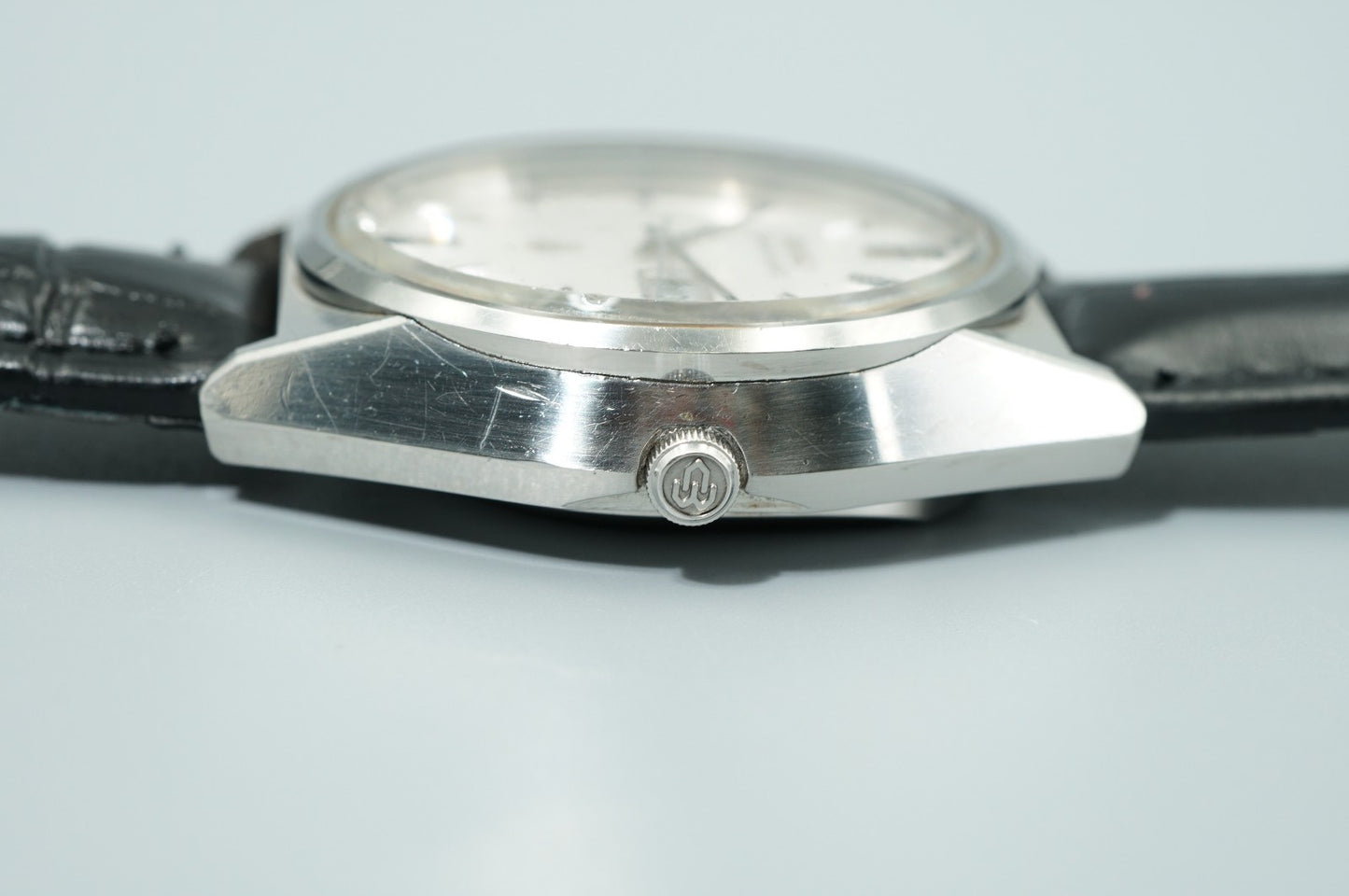 *NEAR MINT* Vintage 1976 SEIKO  Vintage 4843-8041 Qz White Round 37mm Mens Watch