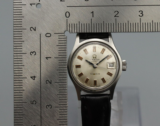 *NEAR MINT* Vintage OMEGA Geneve Cal.681 Automatic Silver Dial Women Watch