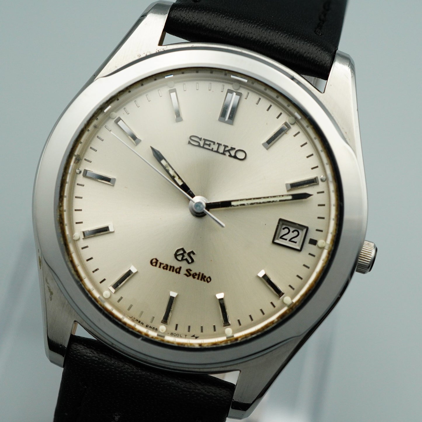*MINT* Polished GRAND SEIKO GS 8N65-8000 Qz Silver Dial Round 35mm Mens Watch