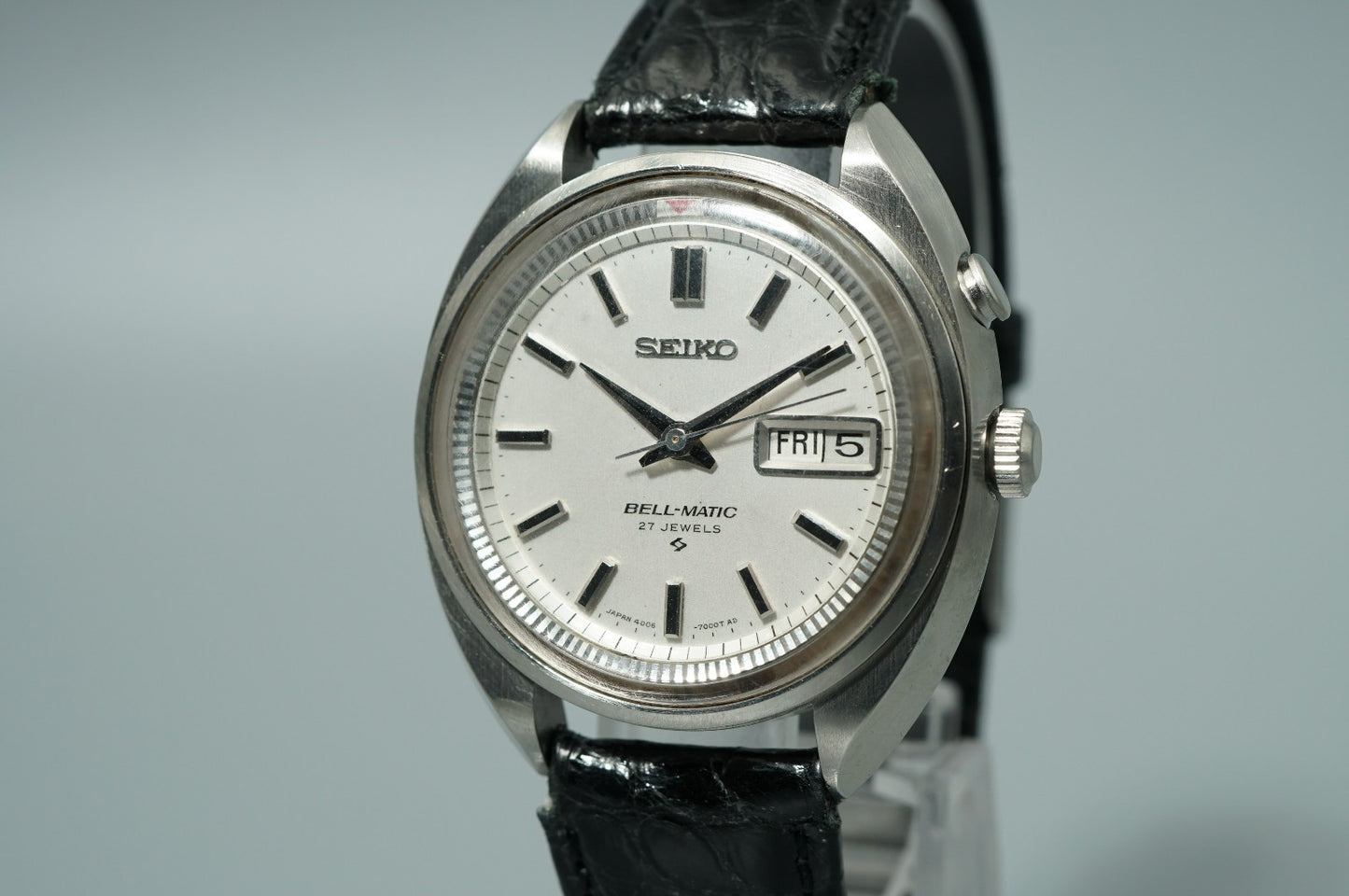 N MINT Vintage 1967 SEIKO BELL-MATIC 4006-7000 Automatic Silver 38mm Mens Watch