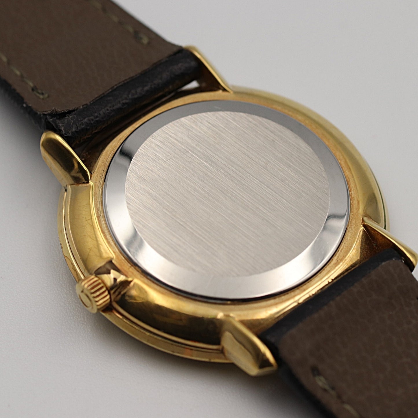 N MINT Vintage 1970 OMEGA De Ville Cal.620 Hand Wind Gold Round 33mm Mens Watch