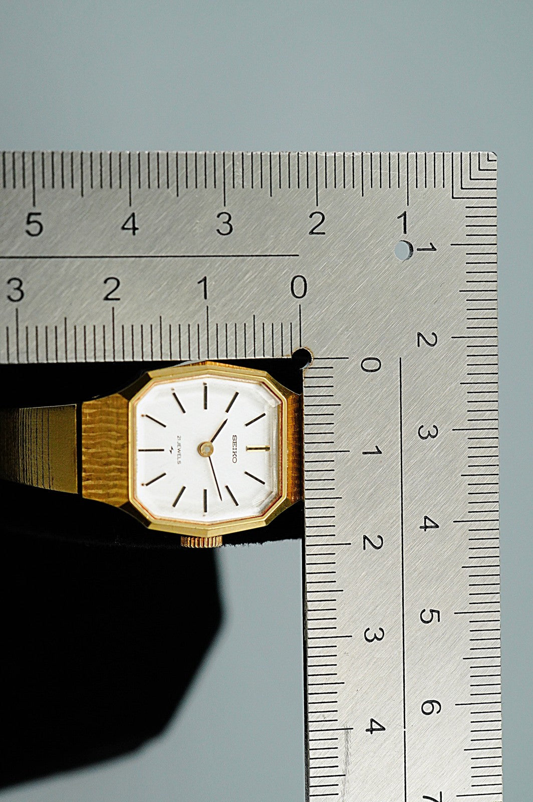 *Exc+5* Vintage 1974 SEIKO 11-4570 Hand Winding Silver Hexagon 19mm Women Watch