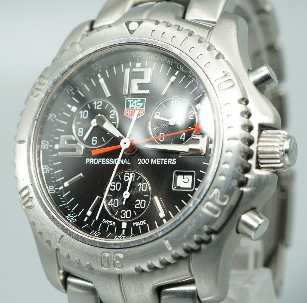 *TOP MINT* TAG HEUER Professional 2000 CT1111 Qz Black Round 41mm Mens Watch