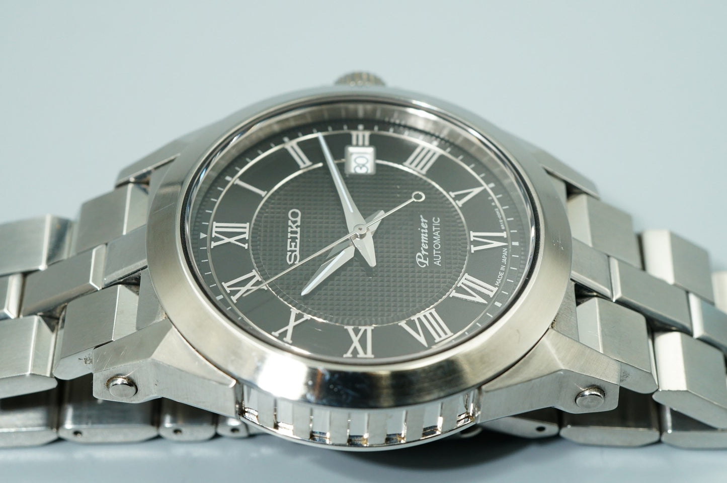 *MINT* SEIKO Premier 6R15-00F0 AT Brown Dial Round 42mm Mens Watch