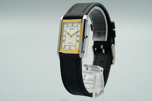 *NEAR MINT* Vintage SEIKO DOLCE 7321-6170 Quartz White Rectangle 24mm Mens Watch