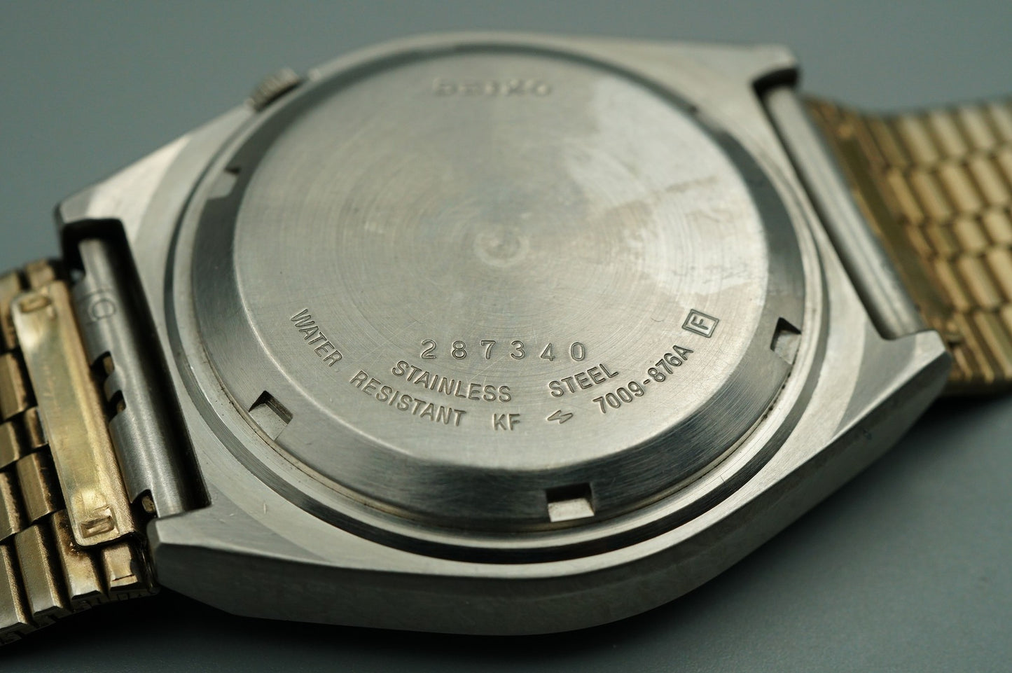 *Exc+5* Vintage 1982 SEIKO 5 7009-876A AT White Dial Round 38mm Mens Watch