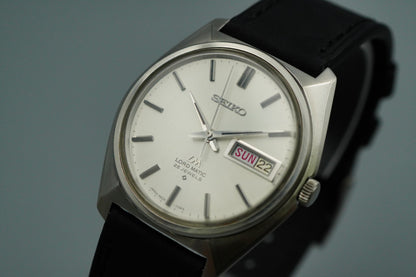 N MINT Vintage SEIKO LORD MATIC 5606-7000 Automatic Silver Round 35mm Mens Watch