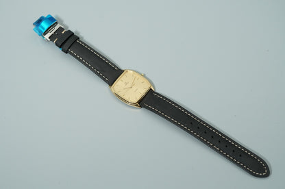 *NEAR MINT* OMEGA De Ville Cal.1417 Quartz Gold Dial Square 30mm Mens Watch