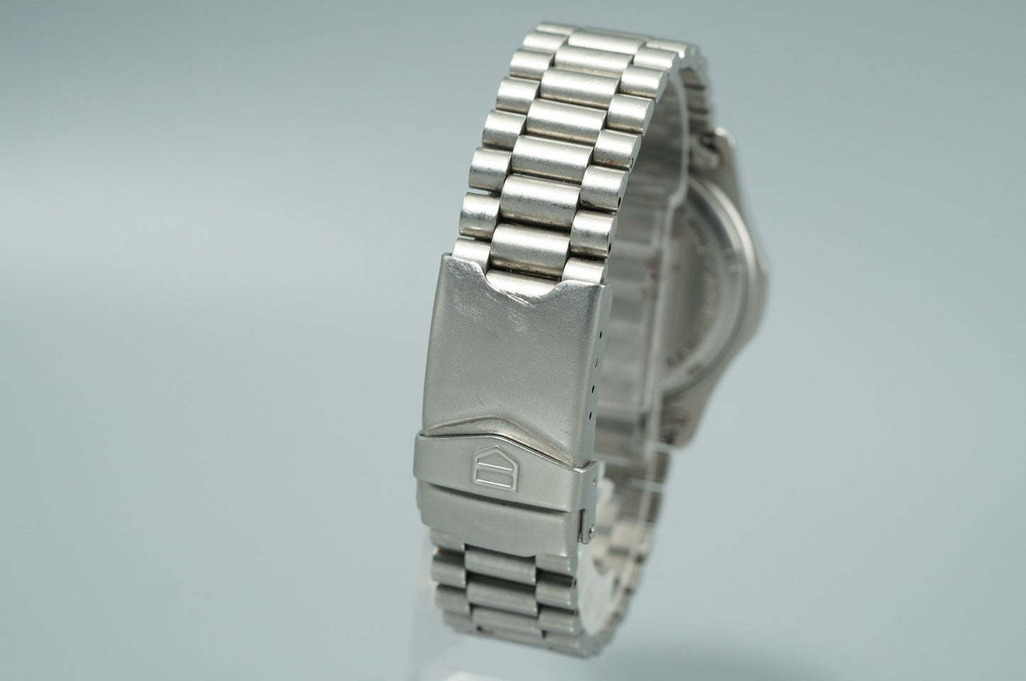 MINT Vintage 1996 TAG HEUER Professional 2000 WE1211-R Qz Silver 35mm Mens Watch