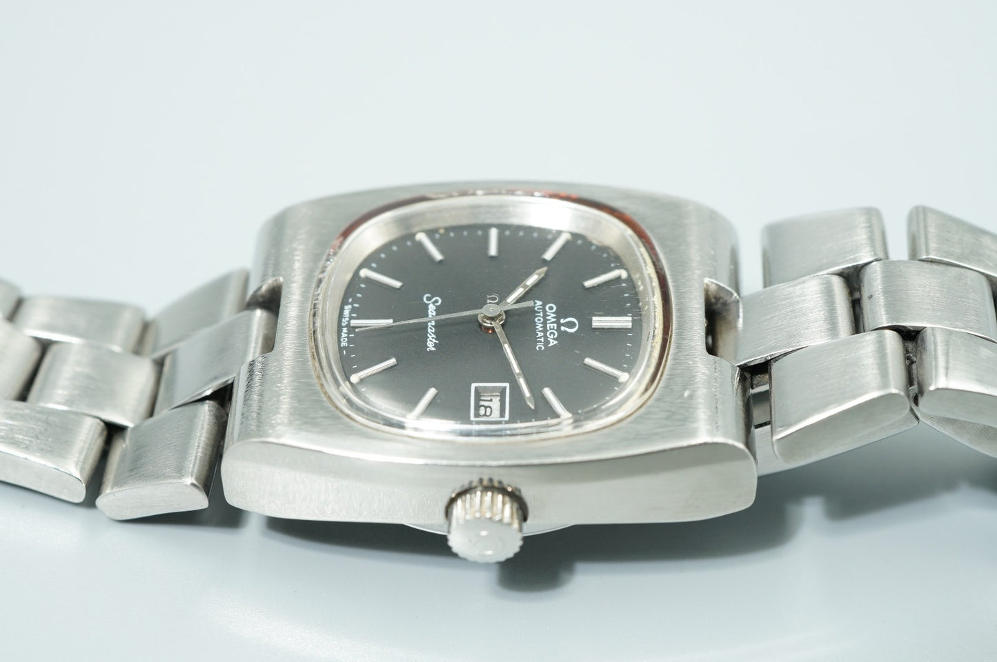 N MINT Vintage 1974 OMEGA Seamaster Cal.684 Automa Black Square 27mm Women Watch