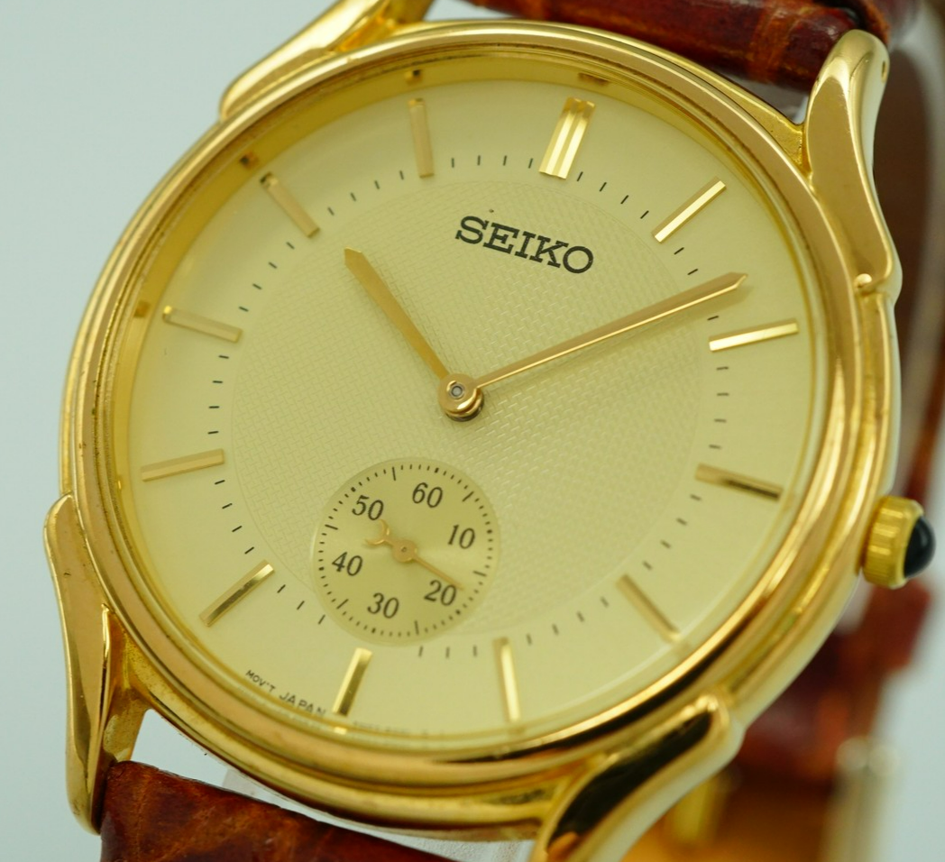*Exc+5* Vintage 1996 SEIKO small seconds 7N07-9000 Qz Gold Round 35mm Mens Watch