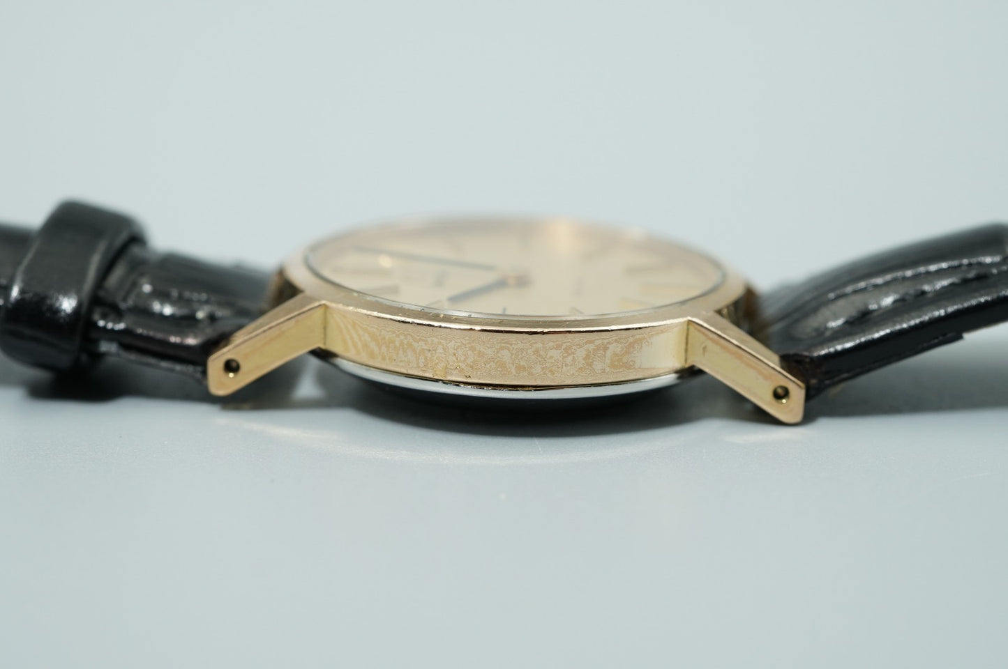 Exc+5 Vintage 1973 OMEGA De Ville Cal.625 Hand Wind Gold Round 24mm Women Watch