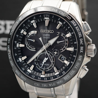 *N MINT* Box & Paper SEIKO ASTRON 8X53-0AB0 Solar Black Round 45 mm Mens Watch