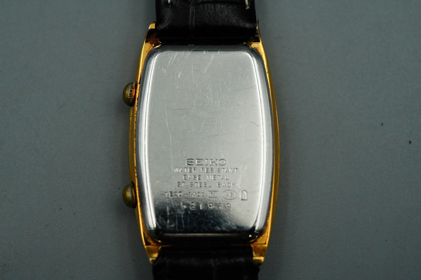 *Exc+5* Vintage SEIKO 1E20-3A00 Quartz White Dial Rectangle 21mm Women Watch
