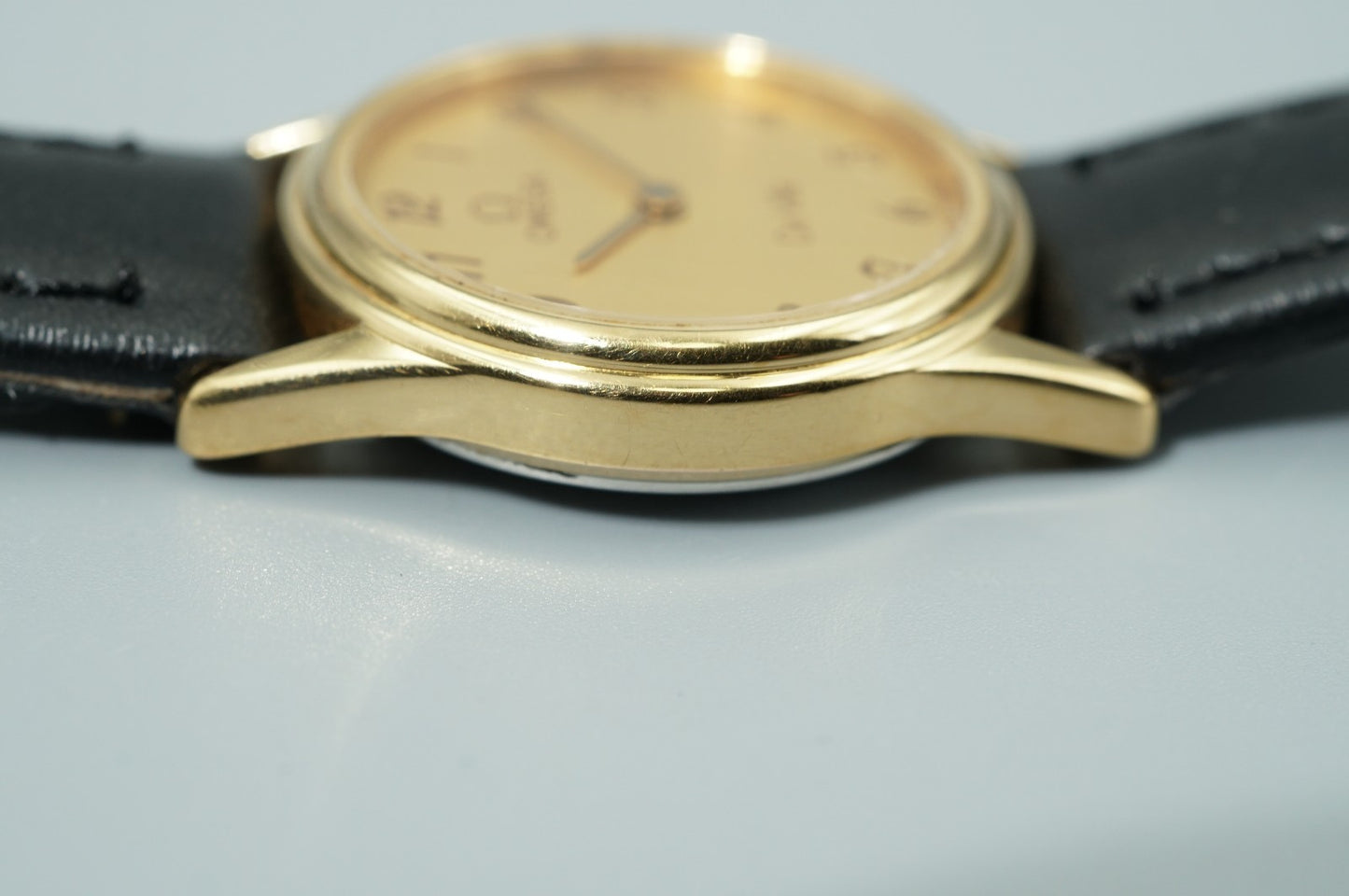 *NEAR MINT* Vintage 1986 OMEGA De Ville Cal.1455 Qz Gold Round 21mm Women Watch