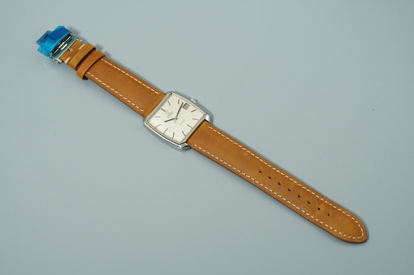N MINT Vintage 1970 OMEGA De Ville Cal.1002 Hand Wind White 32mm Mens Watch