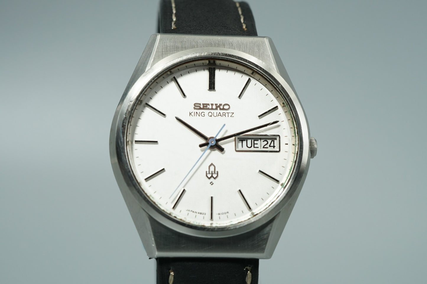 *NEAR MINT* Vintage 1977 SEIKO King Quartz 4823-8100 Silver 35mm Mens Watch