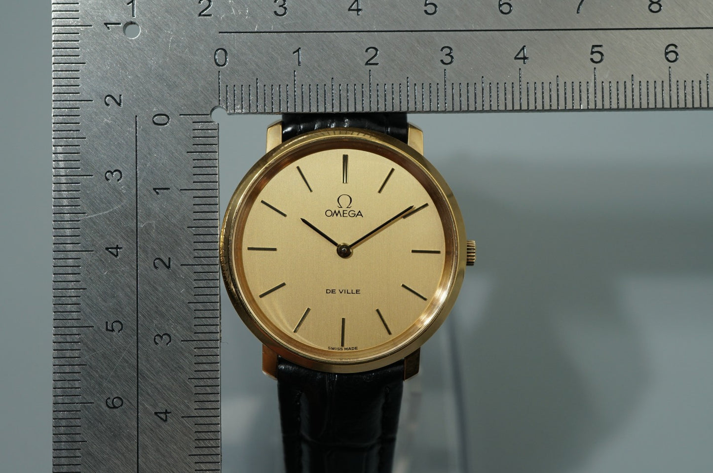 *MINT* Vintage 1974 OMEGA De Ville Cal.625 Hand Wind Gold Round 33mm Mens Watch
