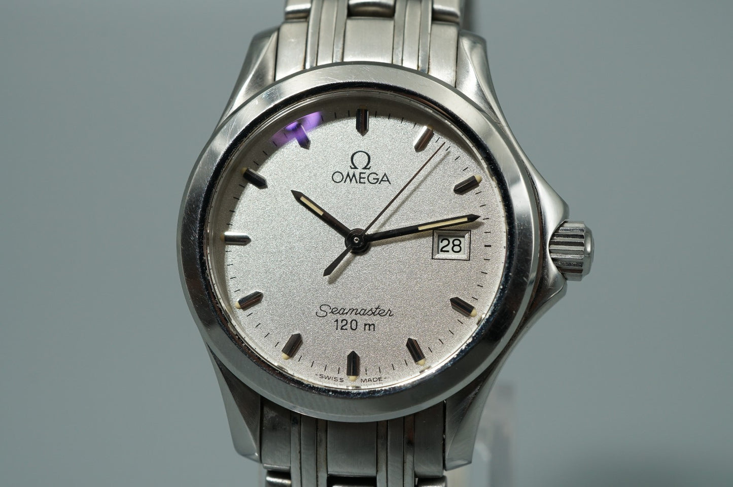 Vintage 1991 OMEGA Seamaster Cal.1424 Qz White Round Date 28mm Women Watch