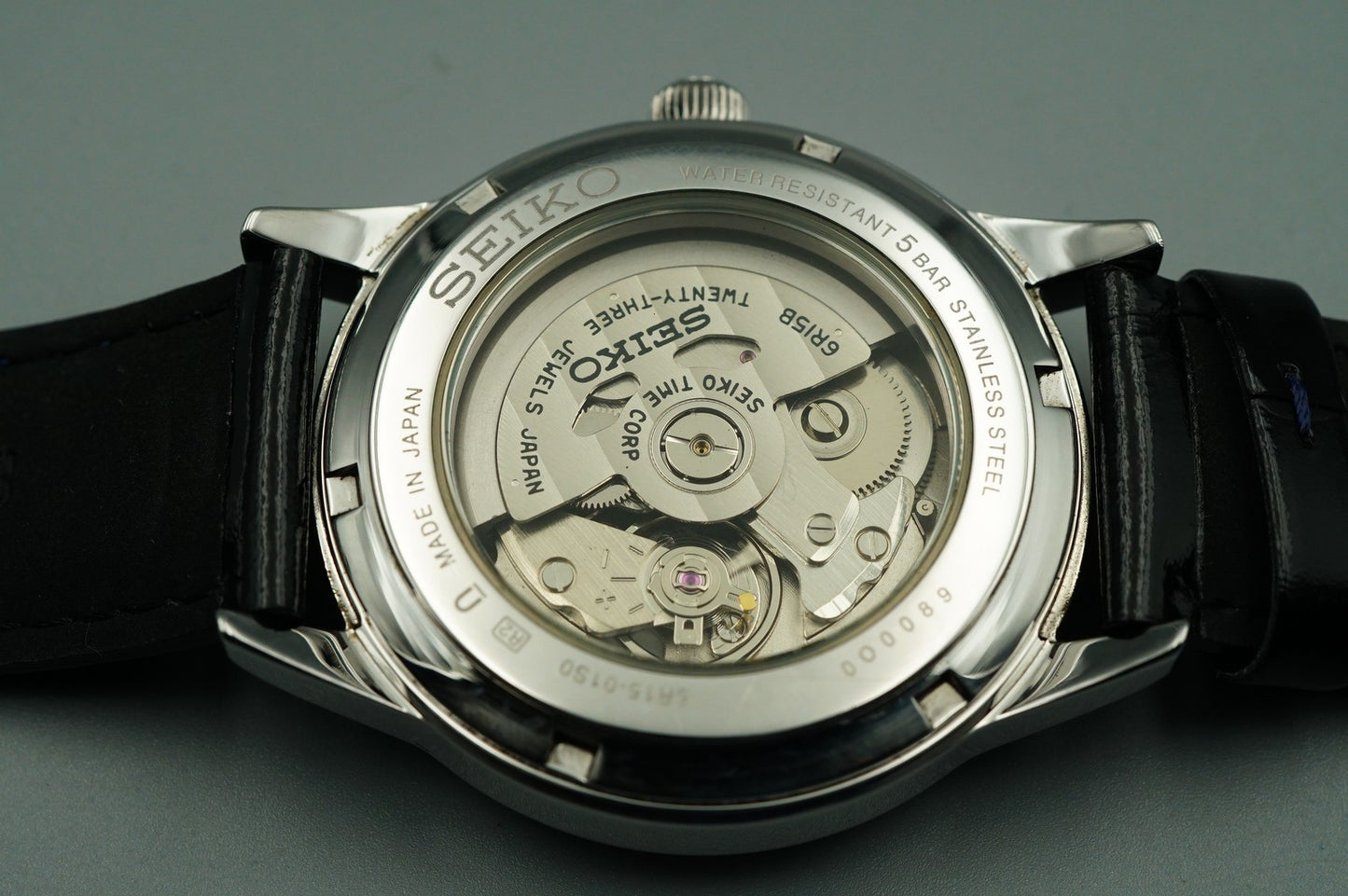 *NEAR MINT*  SEIKO MECHANICAL 6R15-01S0 AT Blue Dial Round 40mm Mens Watch