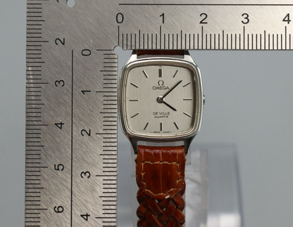 *NEAR MINT* Vintage OMEGA De Ville Quartz Silver Dial Square Women Watch