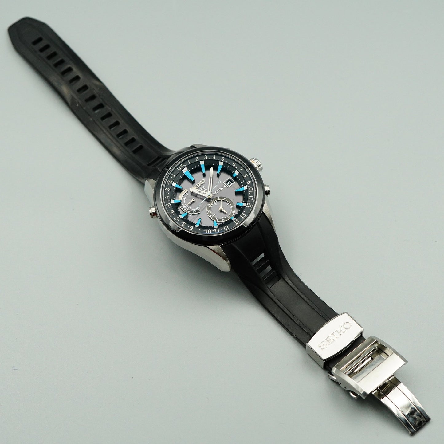 *N MINT Box & Paper* SEIKO ASTRON 7X52-0AB0 Solar Black Round 47mm Mens Watch