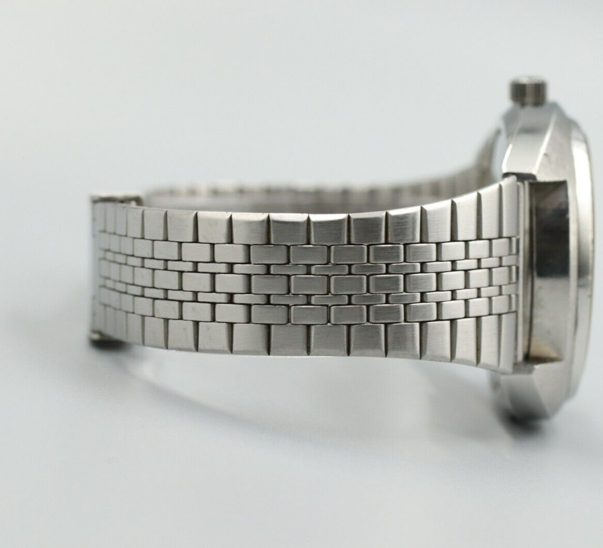 *NEAR MINT* Vintage OMEGA Seamaster COSMIC 2000 Automatic Silver Dial Mens Watch