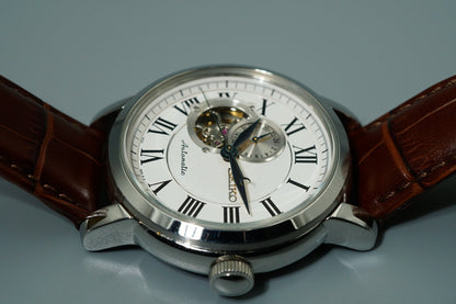 *N MINT++*  SEIKO  4R39-00K0 Automatic White Dial Round 39mm Mens Watch