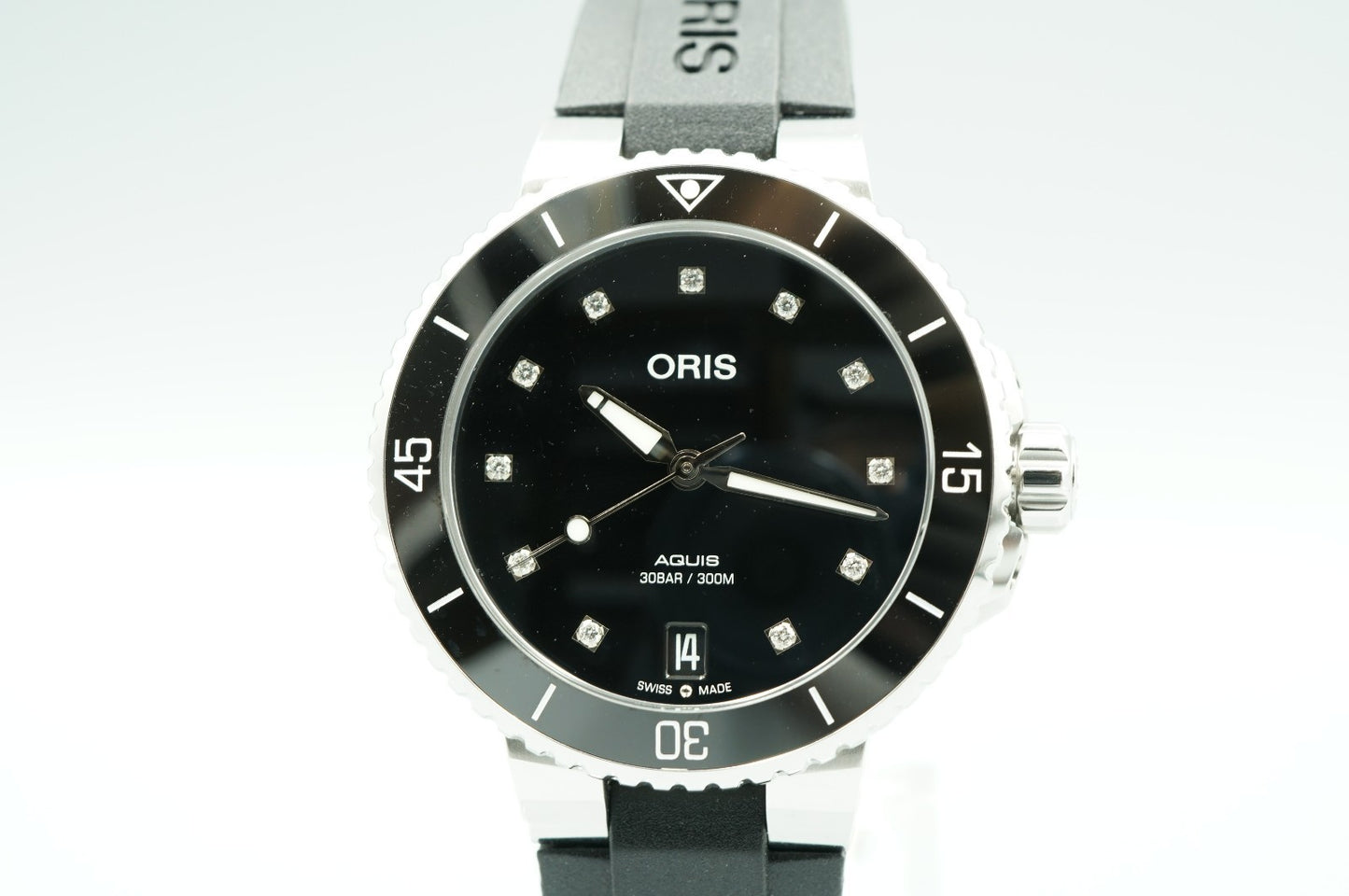 ORIS Aquis Date Diamonds 01 733 7731 4194 Automatic Black 37mm Women Watch