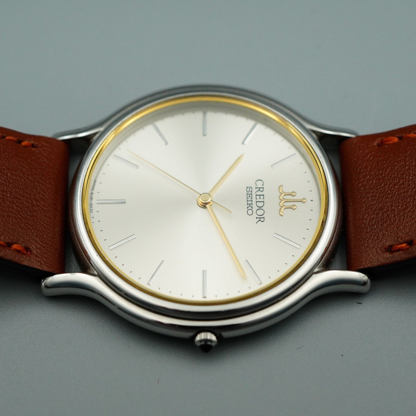 *MINT* Vintage SEIKO CREDOR 8J81-6A30 Quartz Silver Dial Round 32mm Mens Watch