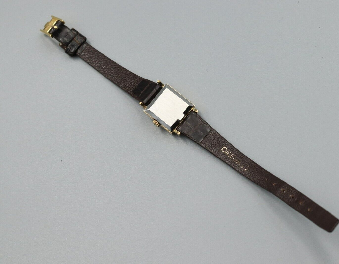 *Exc+5* Vintage OMEGA Geneve Cal.1070 Hand Winding Gold Dial Square Women Watch
