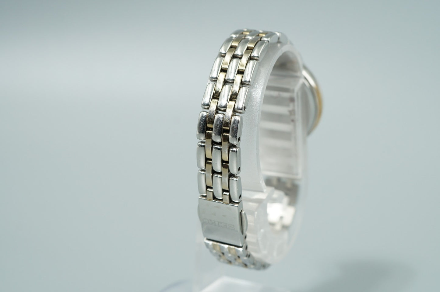 *Exc+5* SEIKO V110-0AY0 Quartz White Dial Oval 21mm Women Watch