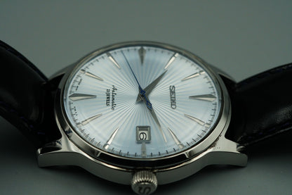 *NEAR MINT*  SEIKO MECHANICAL 6R15-01S0 AT Blue Dial Round 40mm Mens Watch