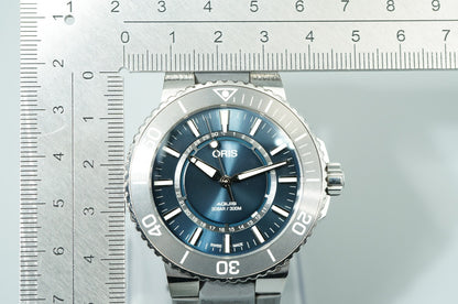 *MINT* ORIS Aquis Source of Life Limited Edition Automatic Navy 44mm Mens Watch
