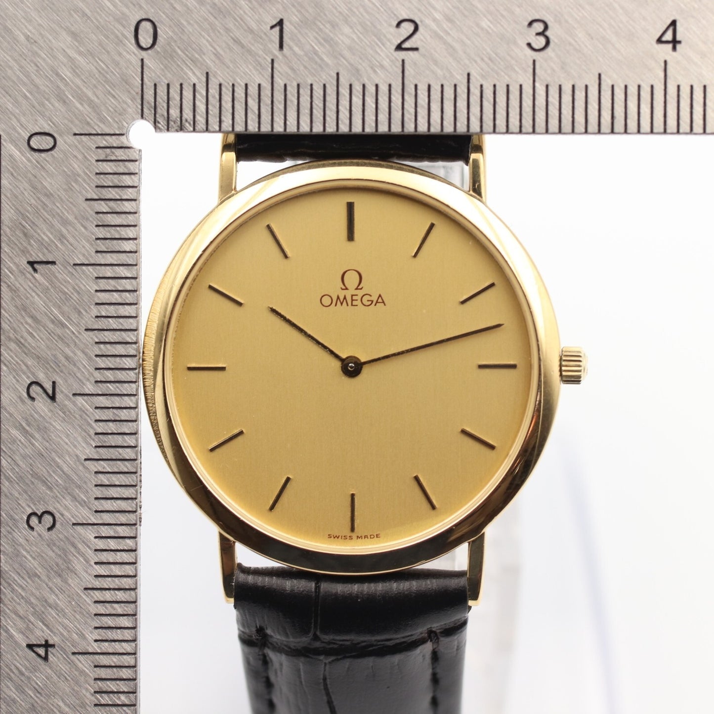 *NEAR MINT* Vintage OMEGA De Ville Cal.1378 Qz Gold Dial Round 32mm Mens Watch
