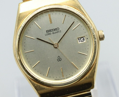 *Exc+4* Vintage SEIKO LOAD Quartz 8242-6000 Silver Dial Round Date Mens Watch