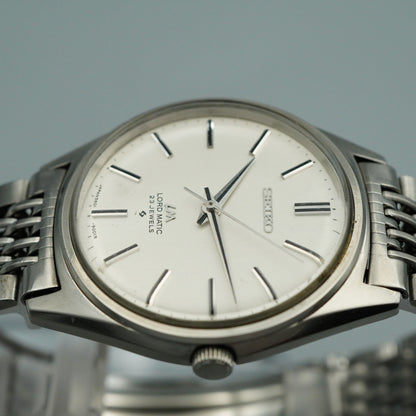 *N MINT* Vintage SEIKO LORD MATIC 5601-9000 Automatic Silver 36 mm Mens Watch